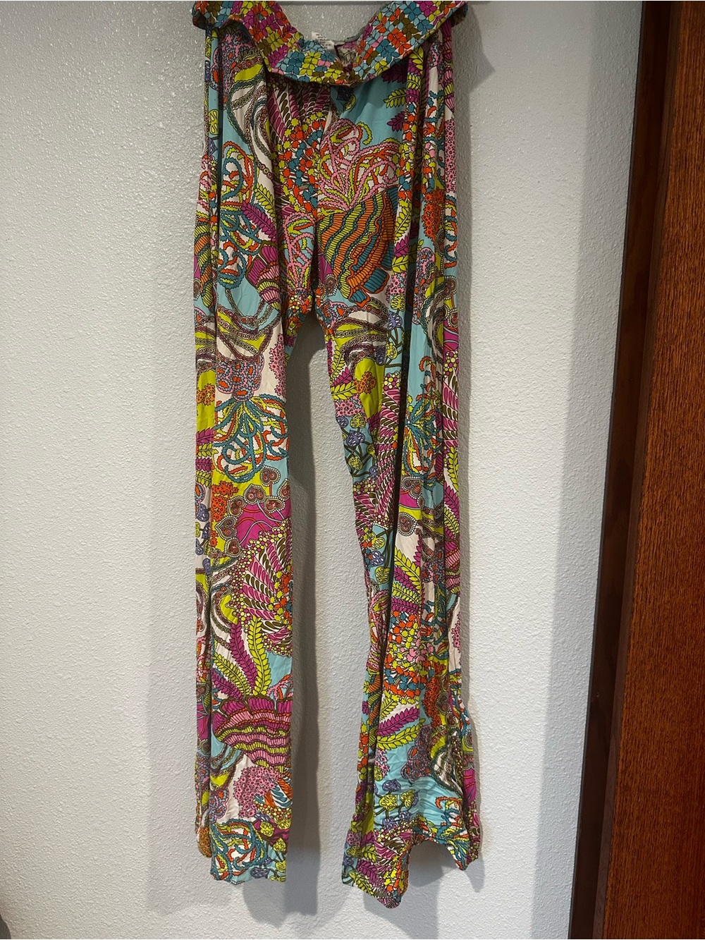 Trina Turk Pants Size Small